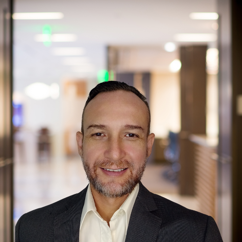 Geo-Bennett-consultor-de-marketing-digital-seo-diseño-web-2